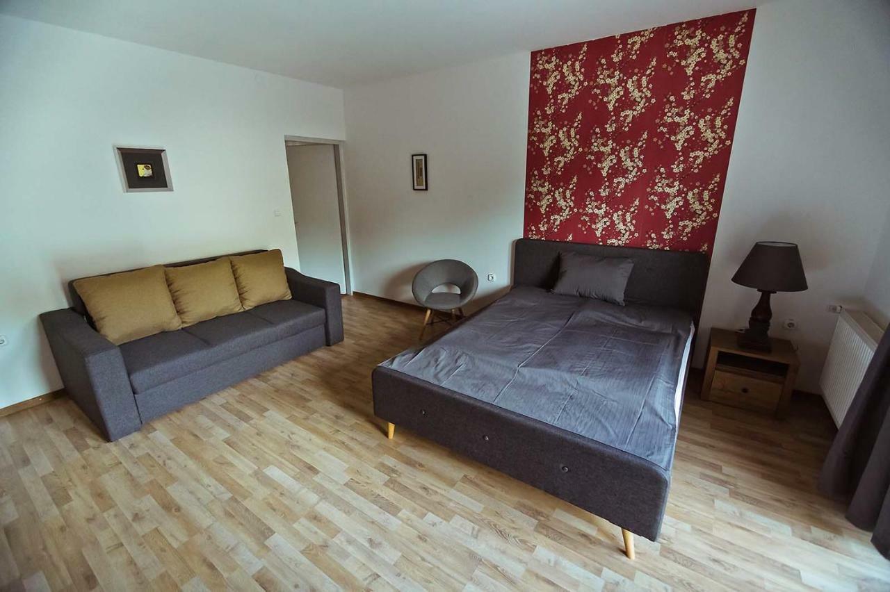Koi Apartman Balatonalmádi Extérieur photo