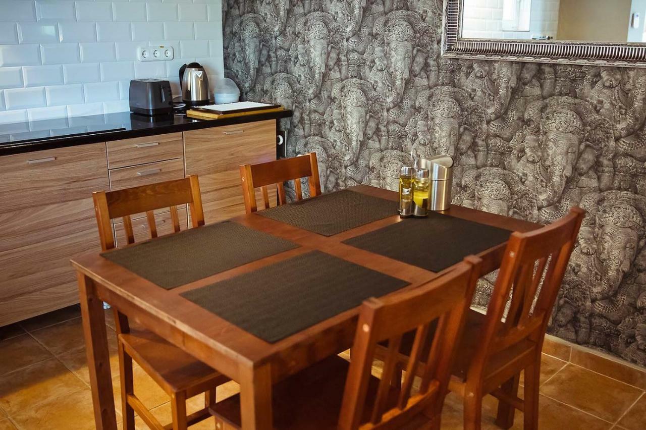 Koi Apartman Balatonalmádi Extérieur photo