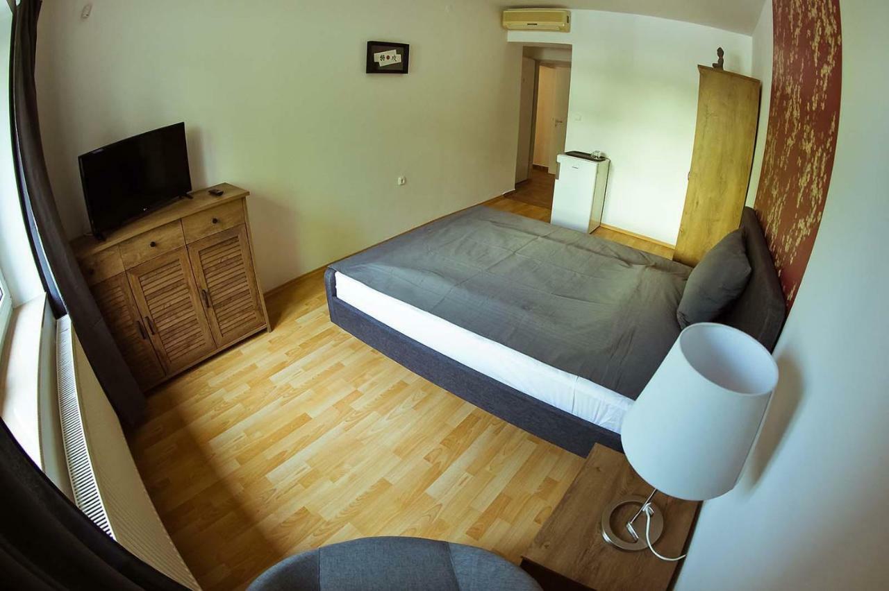 Koi Apartman Balatonalmádi Extérieur photo